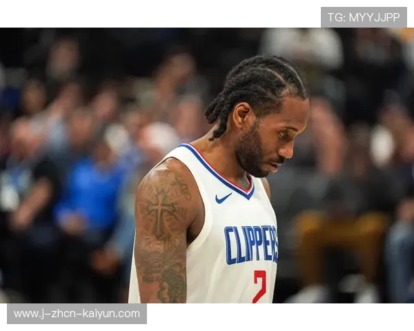 NBA快船莱昂纳德中距离跳投稳定如常：探索幕后训练与装备之路